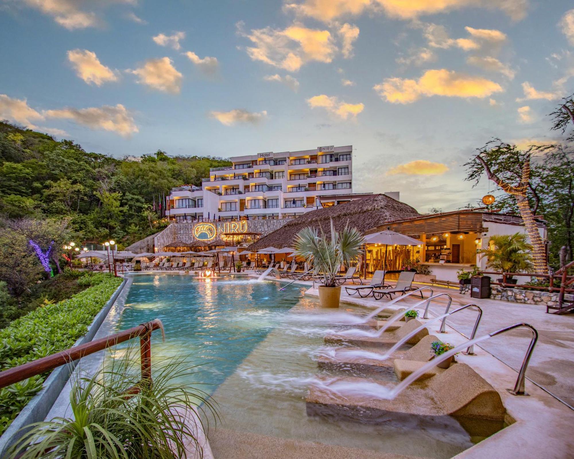 Niru Ocean Suites By Binniguenda Santa Cruz - Huatulco Exterior foto